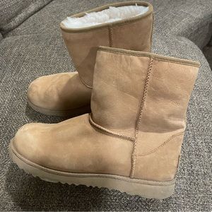 Ugg Boots - size 6